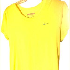 Nike Women's Bright Yellow Tee XXL